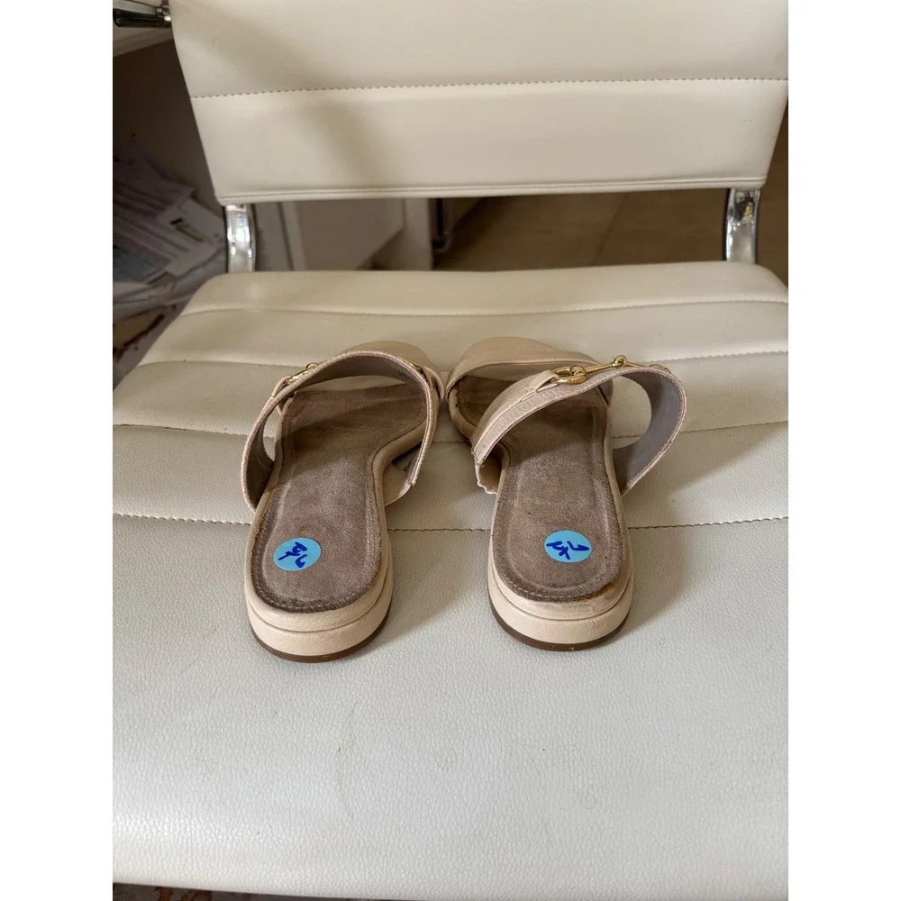 Aerosols‎ A2 sandals.  Size 7.5